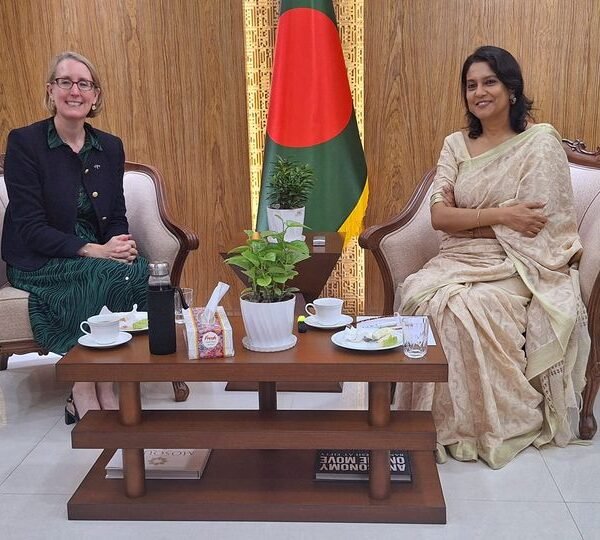 বাংলাদেশ-যুক্তরাজ্য জলবায়ু পরিবর্তন ও পরিবেশ সংরক্ষণে সহযোগিতা জোরদার করবে…