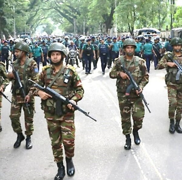 জন্মাষ্টমীর নিরাপত্তায় নিয়োজিত সেনাবাহিনী