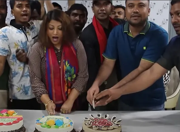 মালয়েশিয়ায় প্রবাসীদের বিজয় মিছিল: দ্বিগুণ পরিমাণ রেমিট্যান্স পাঠানোর প্রত্যয়