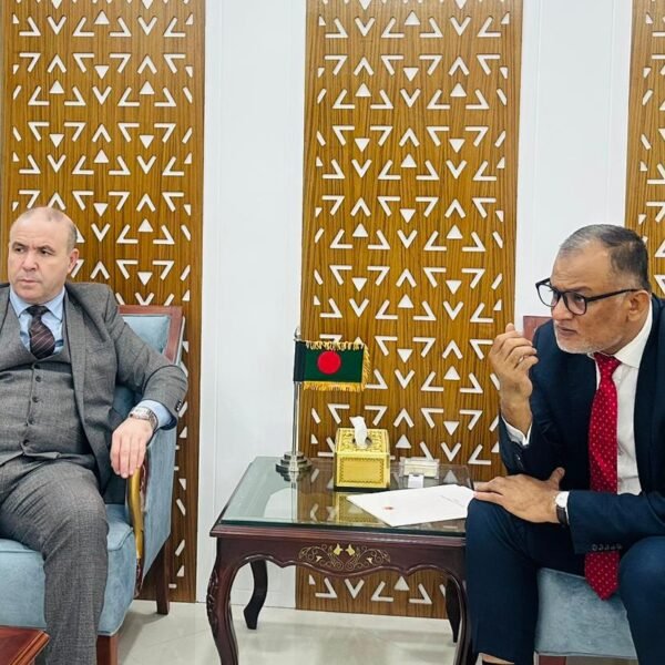 বাণিজ্য উপদেষ্টার সাথে আলজেরিয়ার রাষ্ট্রদূত এর সৌজন্য সাক্ষাৎ