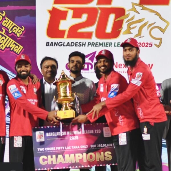টানা দ্বিতীয়বার বিপিএল চ্যাম্পিয়ন হলো ফরচুন বরিশাল