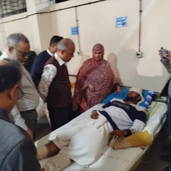 গাজীপুরে শিক্ষার্থীদের ওপর হামলার ঘটনায় জড়িতদের বিচারের আওতায় আনা…