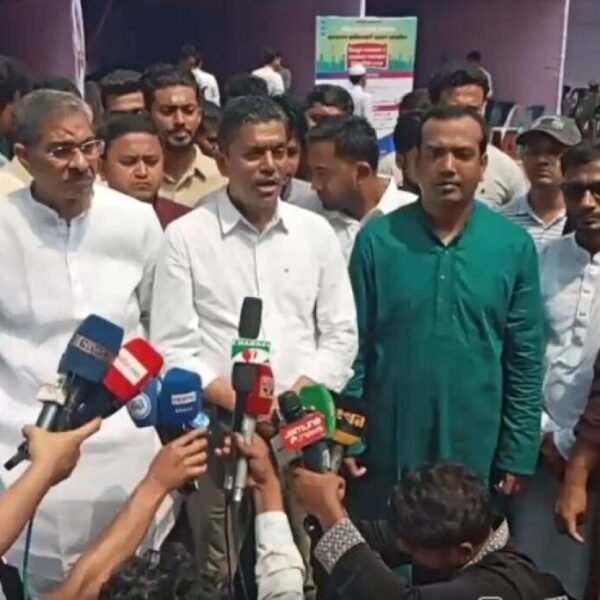 ছাত্রদলের রাজনীতি করবে নিয়মিত ছাত্ররাই: রকিবুল ইসলাম বকুল