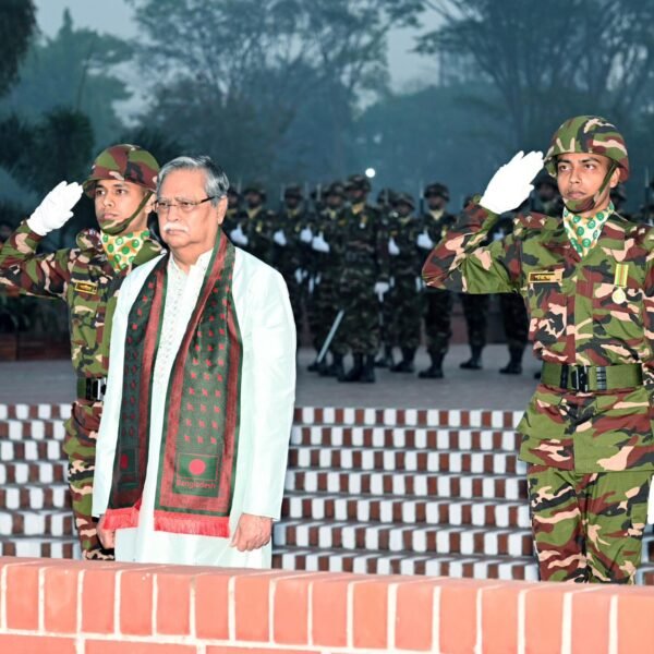 মহান স্বাধীনতা ও জাতীয় দিবস উপলক্ষে জাতীয় স্মৃতিসৌধে মহামান্য…