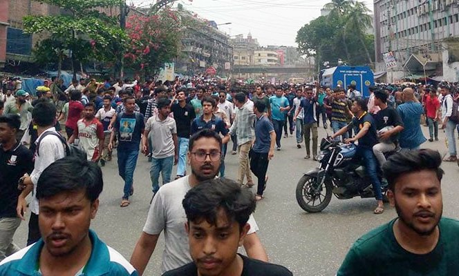 তিন দাবিতে ‘লংমার্চ টু যমুনা’…