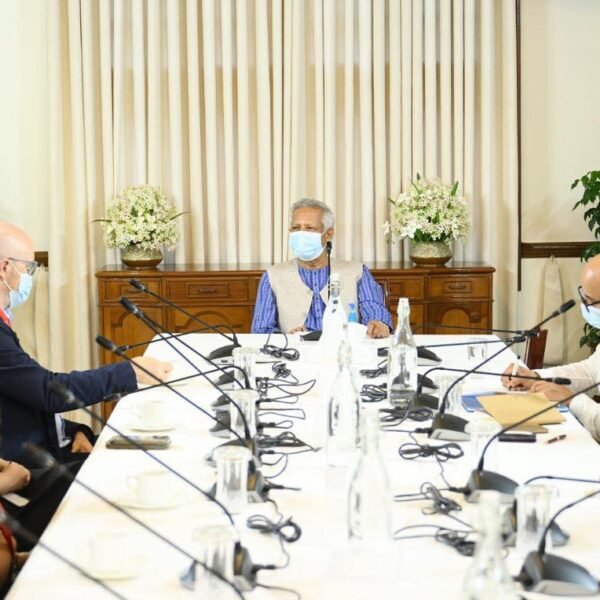 সামাজিক যোগাযোগমাধ্যমে অপতথ্য মোকাবেলায় আরও কার্যকর উপায় খুঁজে বের&hellip;