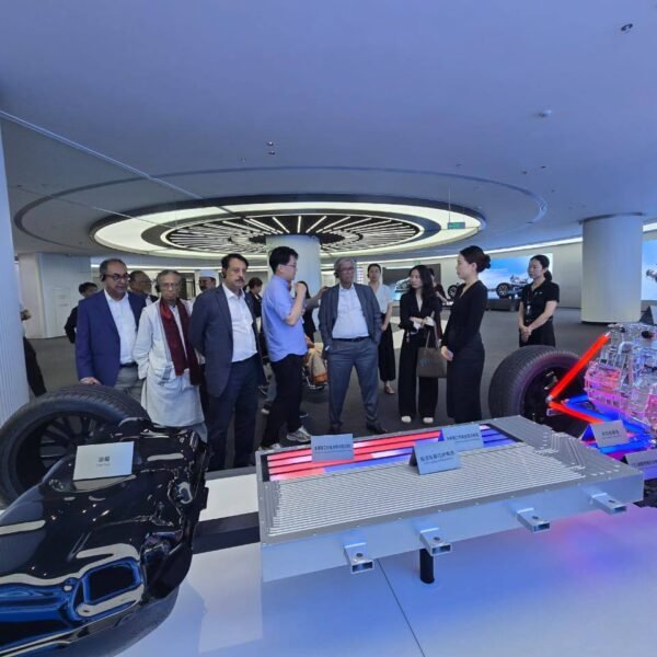 চীন সফরের তৃতীয় দিনে বিএনপি প্রতিনিধি দলের BYD কারখানা&hellip;