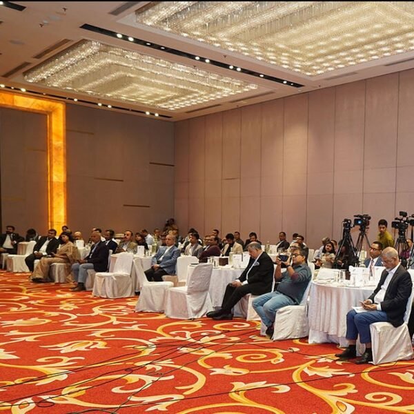 টেকসই বিনিয়োগে বৈশ্বিক প্রতিশ্রুতি জরুরি : পরিবেশ উপদেষ্টা