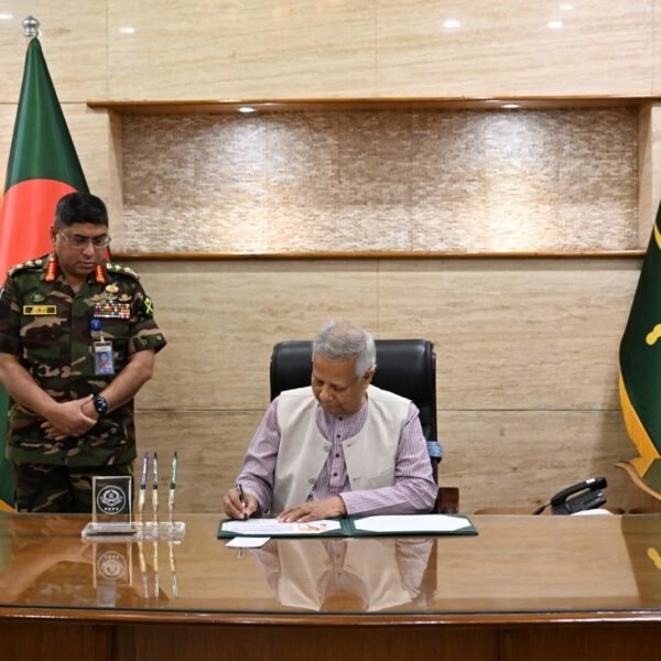 সেনাসদর নির্বাচনী পর্ষদ-২০২৫ এর আনুষ্ঠানিক উদ্বোধন করলেন প্রধান উপদেষ্টা