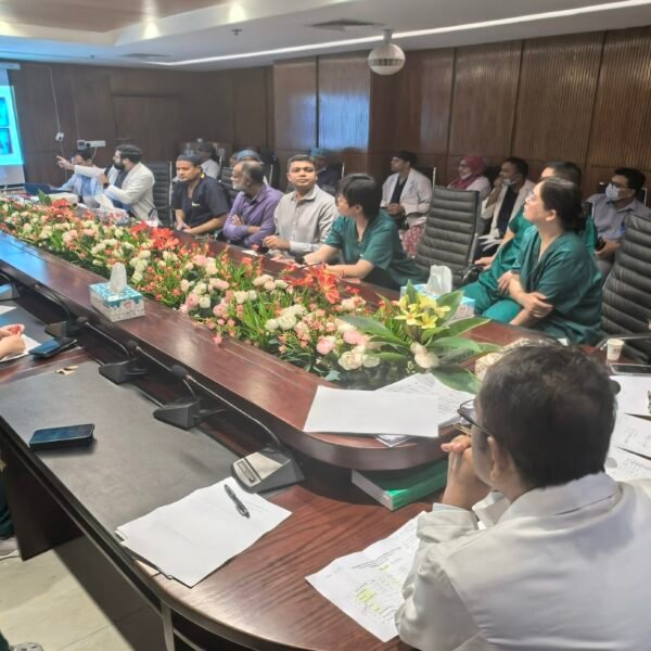 বিমান দুর্ঘটনায় আহতদের চিকিৎসায় সর্বাত্মক সহযোগিতার আশ্বাস চীনা মেডিকেল&hellip;