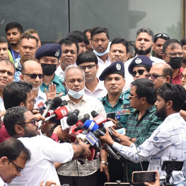 বাংলাদেশে বর্তমানে কোনো ধরনের জঙ্গিবাদ নেই- স্বরাষ্ট্র ও কৃষি…