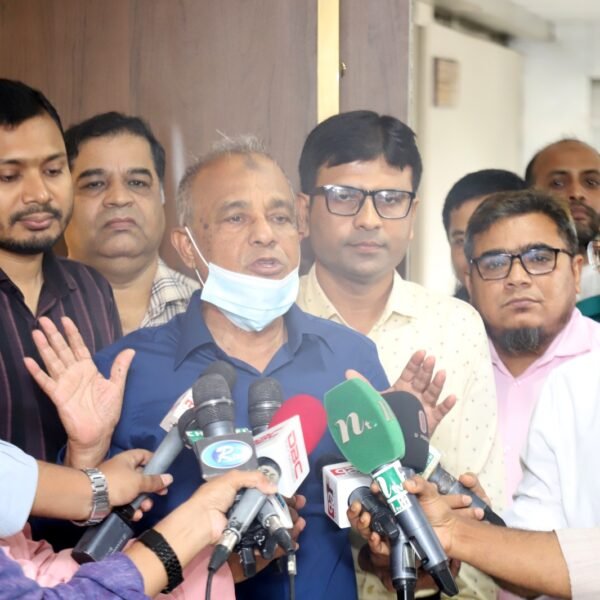 গোপালগঞ্জের পরিস্থিতি এখন শান্ত ও নিয়ন্ত্রণে রয়েছে- স্বরাষ্ট্র উপদেষ্টা