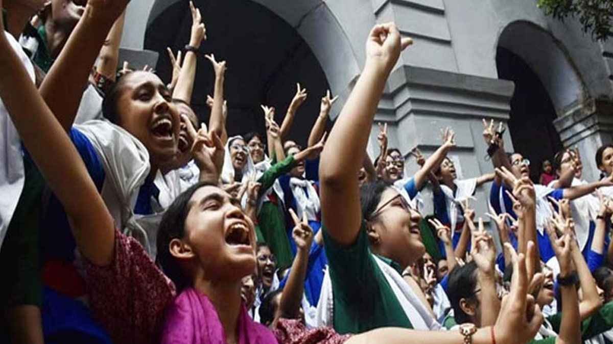 এসএসসি: চট্টগ্রামে পাসের হার কমেছে, বেড়েছে জিপিএ-৫