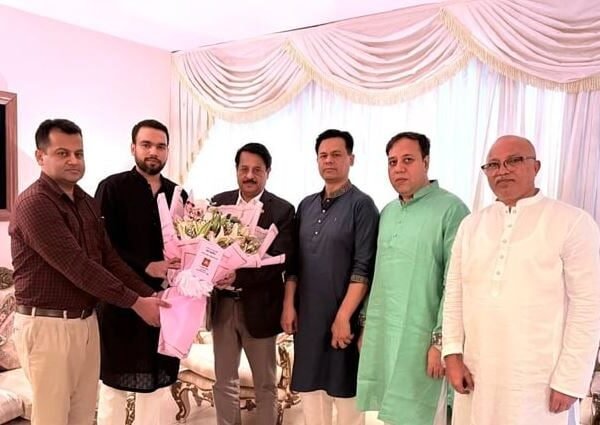 খালেদা জিয়াকে জন্মদিনের শুভেচ্ছা জানালেন প্রধান উপদেষ্টা