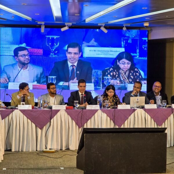 বাণিজ্য, জ্বালানি, শিক্ষাসহ বহুমুখী ক্ষেত্রে নেপাল-বাংলাদেশ সম্পর্ক জোরদারে আহ্বান&hellip;