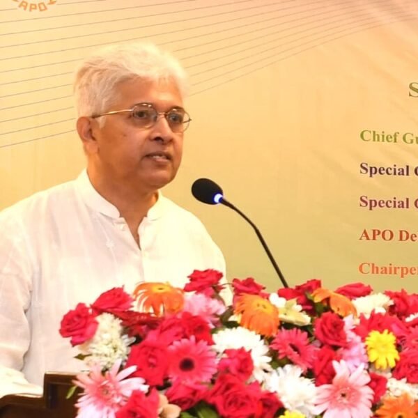 ‘সরকার টেকসই ও সবুজ পর্যটনকে অগ্রাধিকার দিচ্ছে’ -শিল্প উপদেষ্টা…