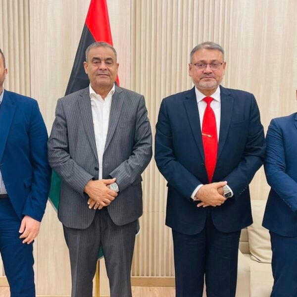 বাংলাদেশি চিকিৎসকদের বকেয়া বেতন পরিশোধে আশ্বাস দিল লিবিয়া