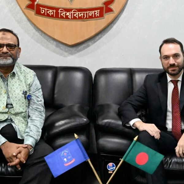 ঢাকা বিশ্ববিদ্যালয়ে ইতালীয় ভাষা ও শিক্ষা সহযোগিতা সম্প্রসারণে ইতালি…