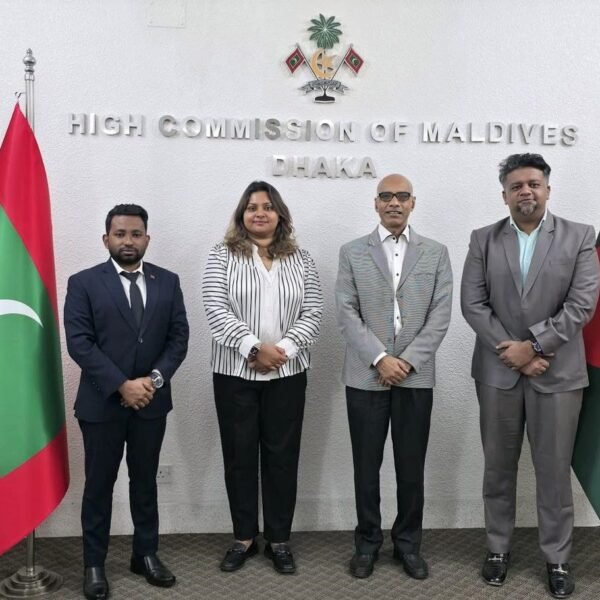 বাংলাদেশে মালদ্বীপ হাইকমিশনার ও এফবিসিসিআই ইনোভেশন সেন্টারের সিইও’র মধ্যে…