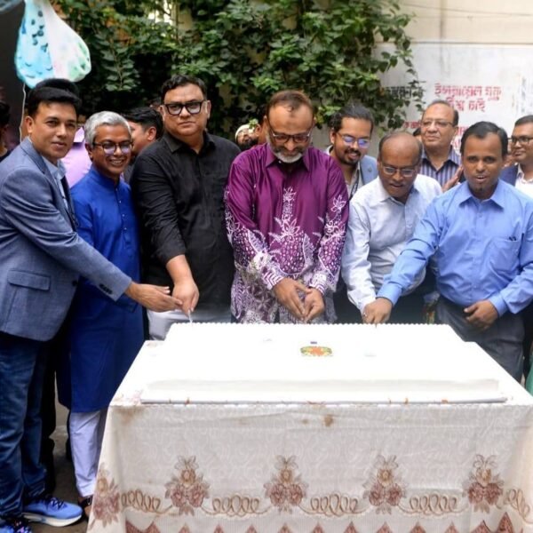 বর্ণাঢ্য আয়োজনের মধ্য দিয়ে বিশ্ব পর্যটন দিবস উদযাপন করলো…