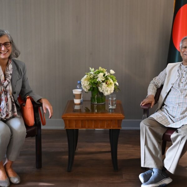 দুর্যোগপ্রবণ অঞ্চলে স্বল্প খরচে, জলবায়ু-সহনশীল আবাসনের জন্য আহ্বান জানালেন…