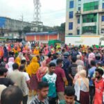 বকেয়া বেতনের দাবিতে গাজীপুরে সড়ক…