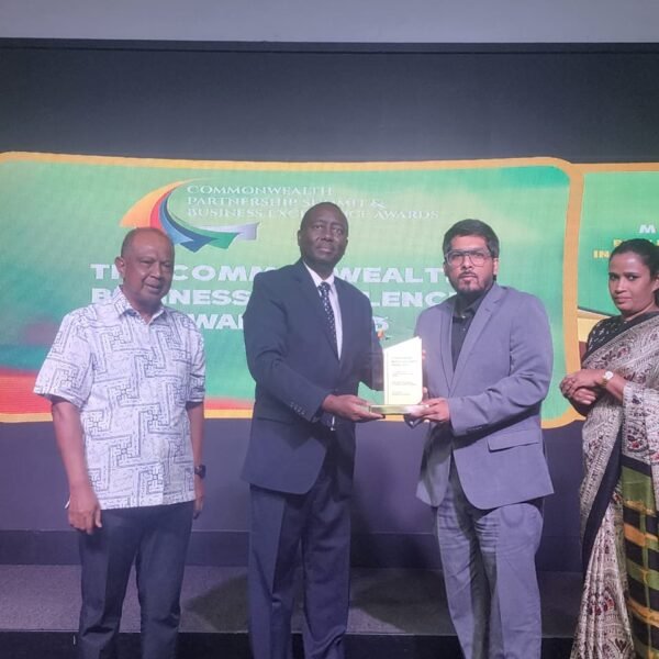 বাংলাদেশের M360 ICT লিমিটেড মালয়েশিয়ায় মর্যাদাপূর্ণ কমনওয়েলথ পুরস্কার জিতেছে