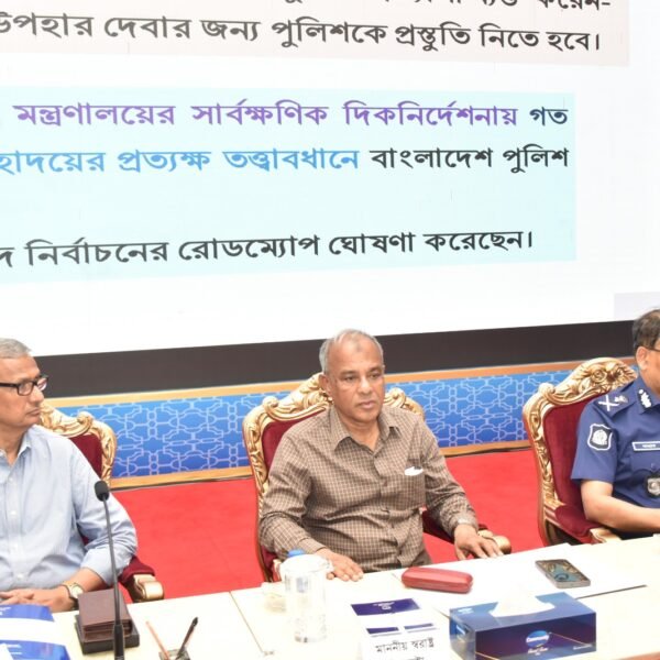 পুলিশকে নিরপেক্ষভাবে কাজ করতে হবে: স্বরাষ্ট্র উপদেষ্টা