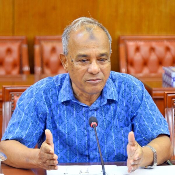 যাবজ্জীবন কারাদণ্ডের মেয়াদ কমানোর চিন্তাভাবনা করছে সরকার: স্বরাষ্ট্র উপদেষ্টা