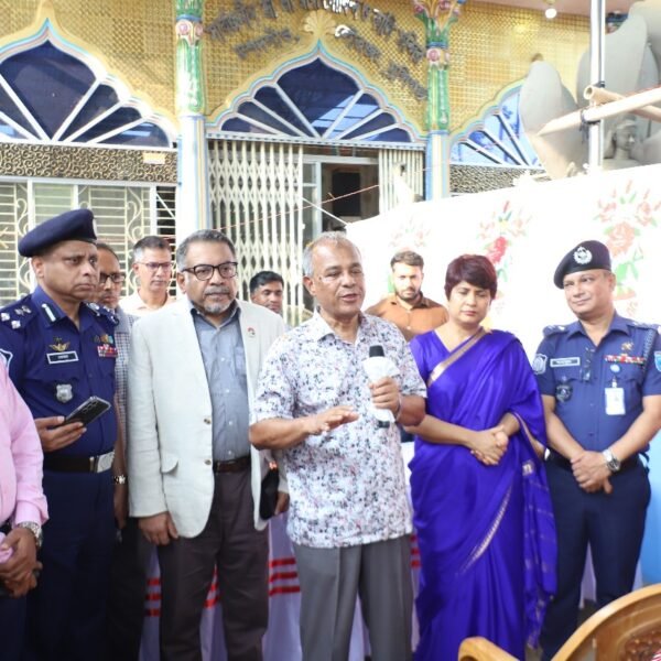 পূজামণ্ডপে শান্তি-শৃঙ্খলা রক্ষার পাশাপাশি পবিত্রতা বজায় রাখতে হবে: স্বরাষ্ট্র&hellip;