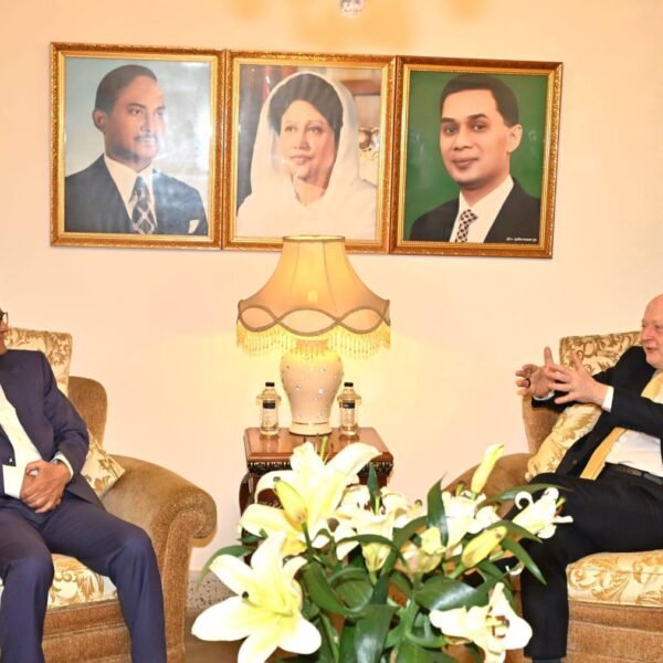 বিএনপি মহাসচিব মির্জা ফখরুলের সঙ্গে বৈঠক করলেন জার্মান রাষ্ট্রদূত