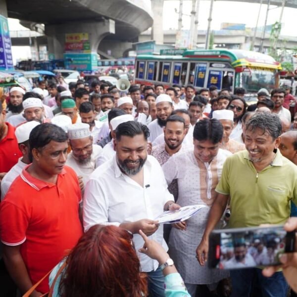 গাজীপুরে বিএনপি’র ৩১ দফা প্রচারে লিফলেট বিতরণ ও গণসংযোগ&hellip;