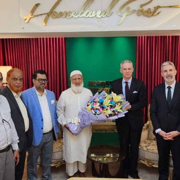 জামায়াতের আমীর ডা. শফিকুর রহমান এর সঙ্গে সৌজন্য সাক্ষাৎ…