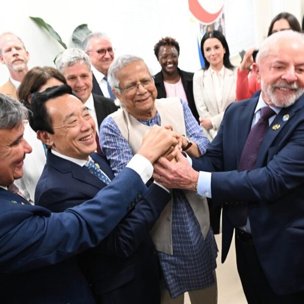 ব্রাজিলের প্রেসিডেন্ট ও FAO মহাপরিচালকের সাথে গ্লোবাল অ্যালায়েন্স অফিস&hellip;