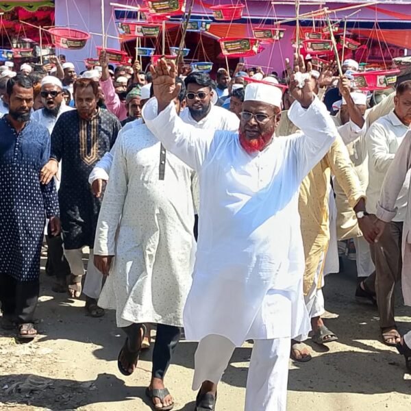 নভেম্বরে গণভোটে জুলাই সনদের আইনি ভিত্তি নিশ্চিতের দাবি জামায়াতে…