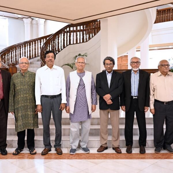 ঐকমত্য কমিশনের শেষ বৈঠক অনুষ্ঠিত, সুপারিশ পেশ আগামীকাল