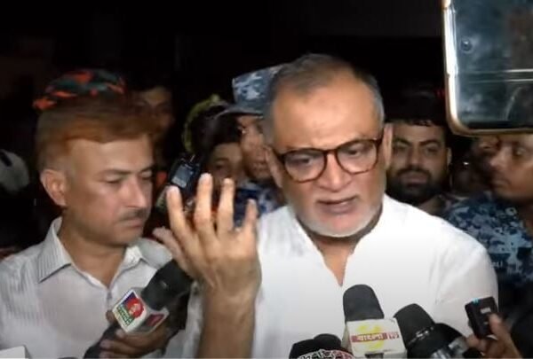 বিমানবন্দর দ্রুত পুনরায় চালুর আশ্বাস দিলেন বেসামরিক বিমান ও…