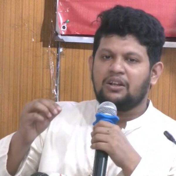 সংঘাত এড়াতে প্রধান উপদেষ্টার ভূমিকা গুরুত্বপূর্ণ: তথ্য উপদেষ্টা