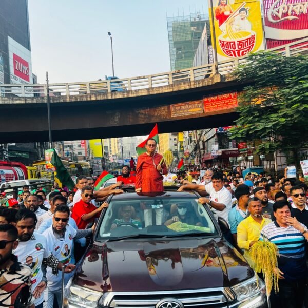 ঢাকা-১১ আসনে বিএনপি প্রার্থী ড. এম এ কাইয়ুমের গণসংযোগে…