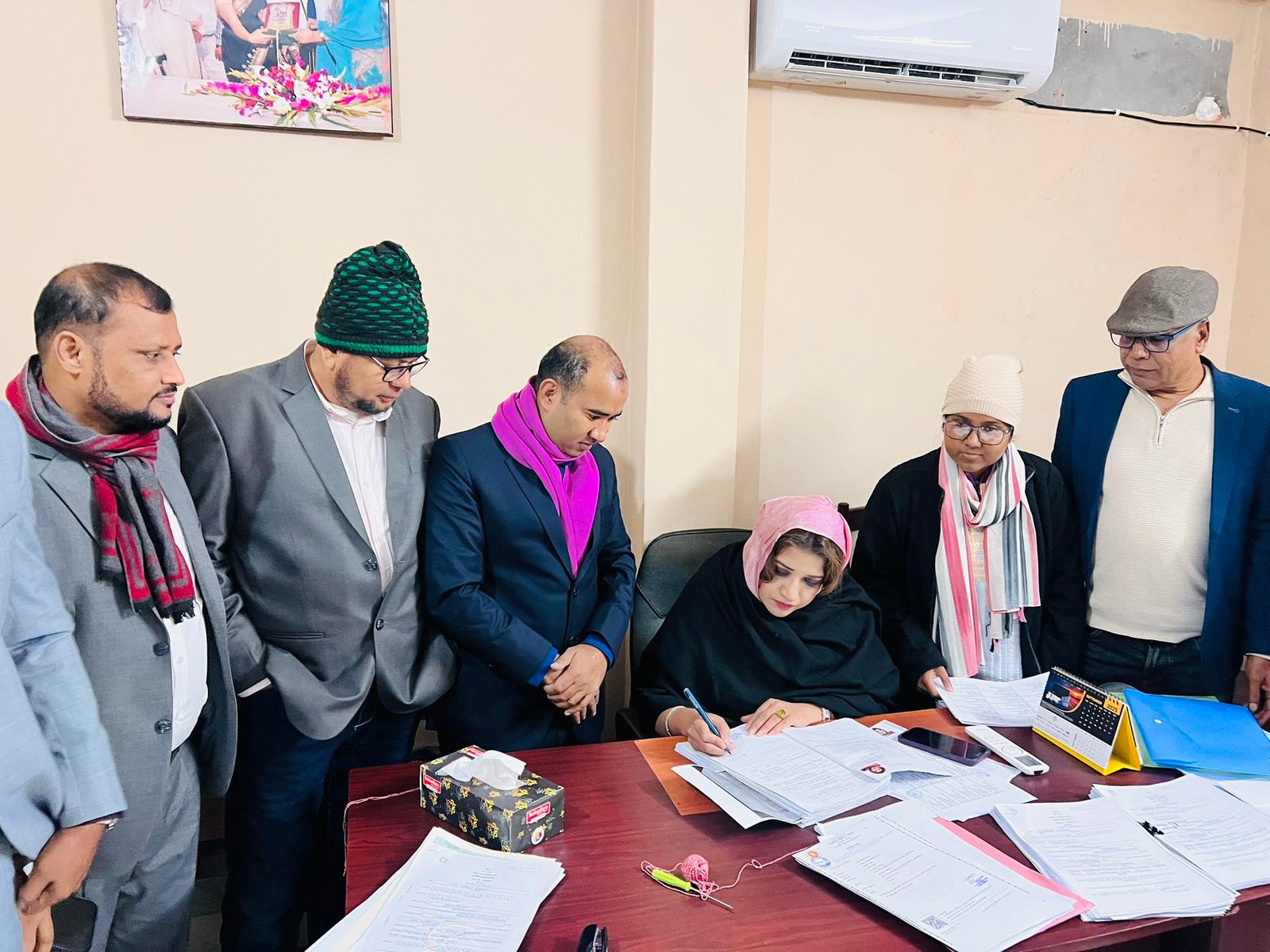 ফরিদপুর-২ আসনে মনোনয়ন জমা দিলেন বিএনপির মনোনীত প্রার্থী শামা&hellip;