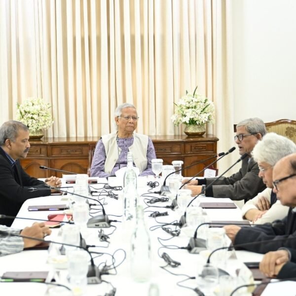 উপদেষ্টা পরিষদের বিশেষ সভা অনুষ্ঠিত