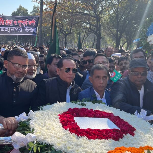 শহীদ বুদ্ধিজীবীদের প্রতি শ্রদ্ধা জানালেন ঢাকা-১১ আসনের বিএনপি মনোনীত&hellip;