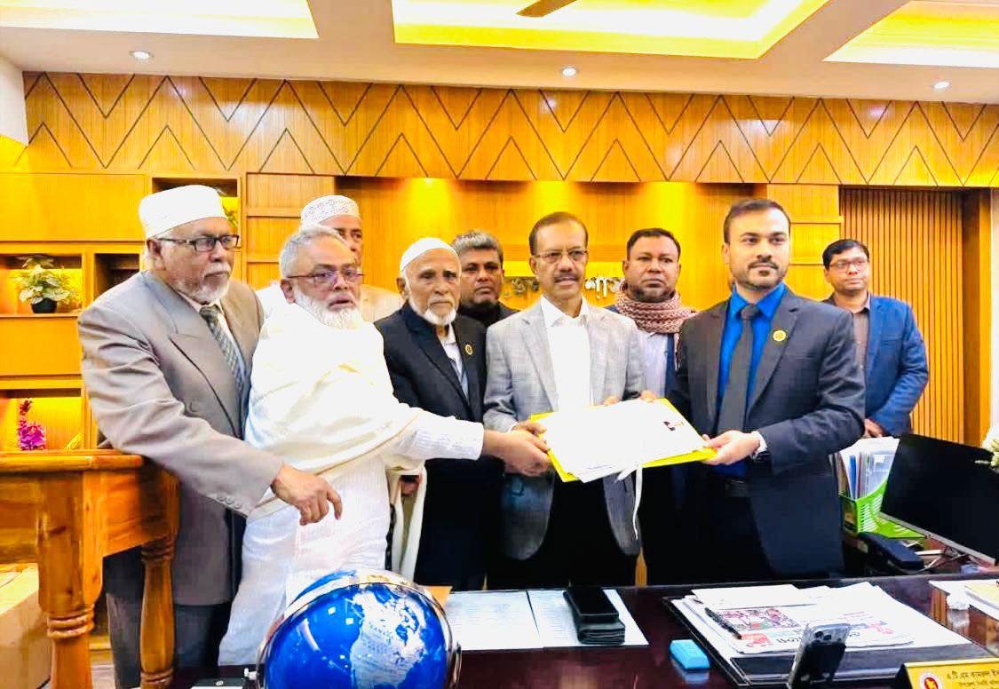 গাজীপুর–৫ আসনে মনোনয়নপত্র জমা দিলেন বিএনপি মনোনীত প্রার্থী ফজলুল…