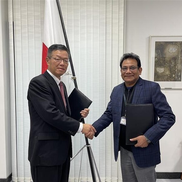 দুটি গ্রাস রুটস হিউম্যান সিকিউরিটি প্রকল্পে ১৩.৮ মিলিয়ন টাকা&hellip;