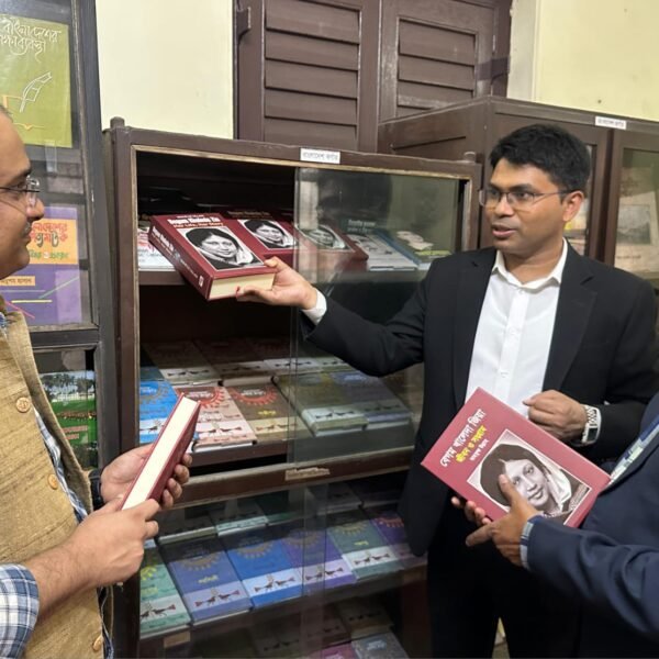 কলকাতায় বাংলাদেশ উপ-হাইকমিশনের লাইব্রেরিতে যুক্ত হলো খালেদা জিয়াকে নিয়ে&hellip;