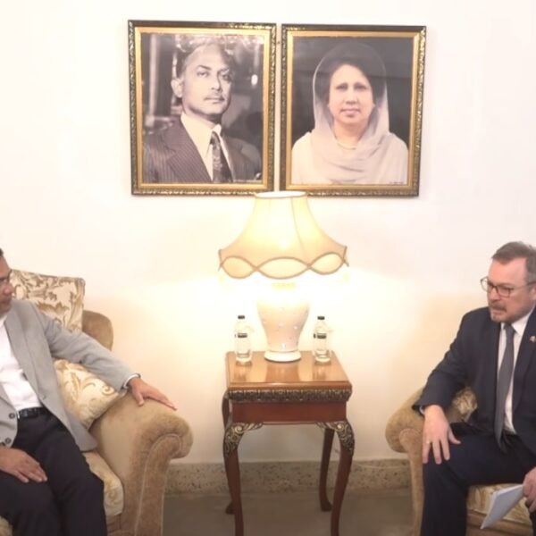 বিএনপি চেয়ারম্যান তারেক রহমানের সঙ্গে সৌজন্য সাক্ষাৎ করলেন রাশিয়ার&hellip;