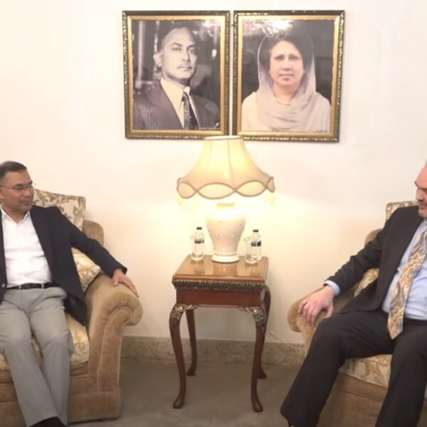 বিএনপি চেয়ারম্যান তারেক রহমানের সঙ্গে সৌজন্য সাক্ষাৎ করলেন বাংলাদেশে&hellip;