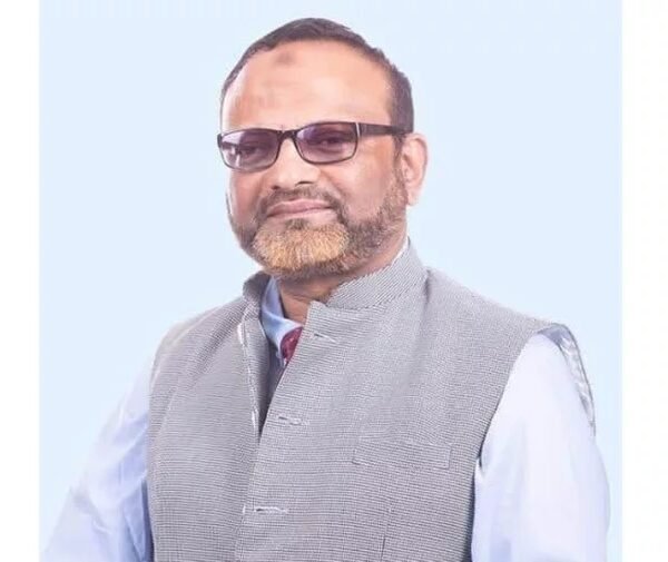 পদত্যাগের সিদ্ধান্ত নিলেন ঢাবি ভিসি অধ্যাপক ড. নিয়াজ আহমদ&hellip;