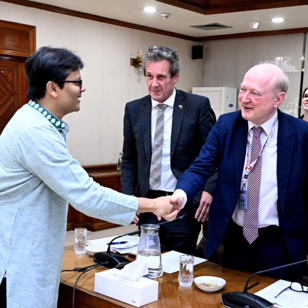 বাংলাদেশের মানব পাচার অধ্যাদেশকে সমর্থন প্রকাশ করেছে পশ্চিমা দেশগুলো