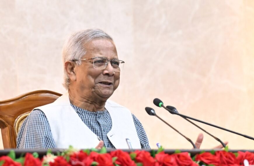 কর্মকর্তা ও কর্মচারীদের উদ্দেশ্যে বিদায়ী ভাষণ দিলেন&hellip;